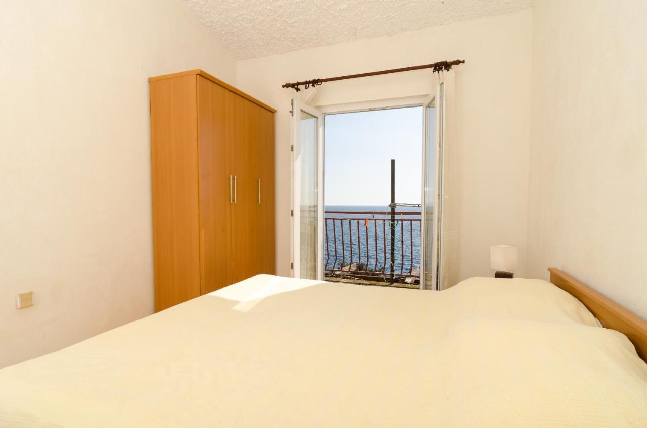 Holiday Home Jasminka Potomje Екстериор снимка