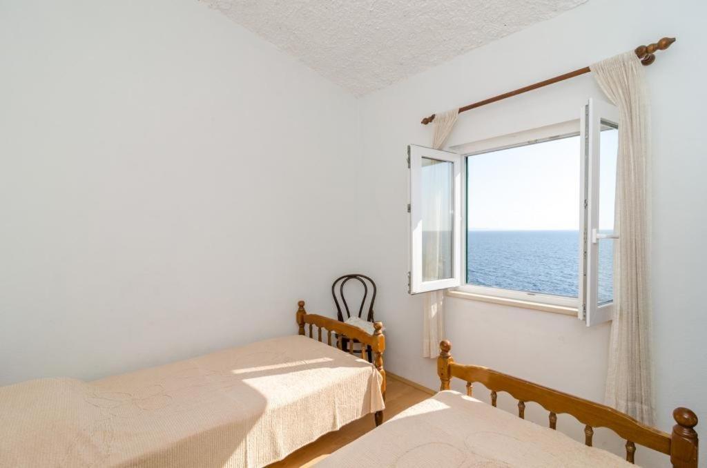 Holiday Home Jasminka Potomje Екстериор снимка