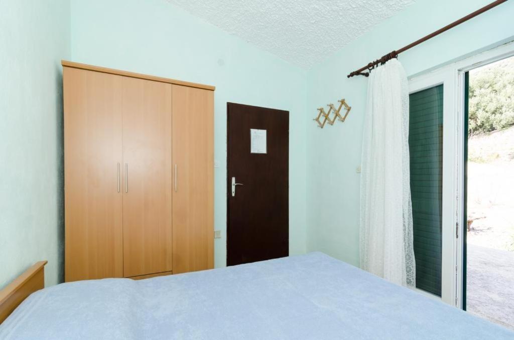 Holiday Home Jasminka Potomje Екстериор снимка
